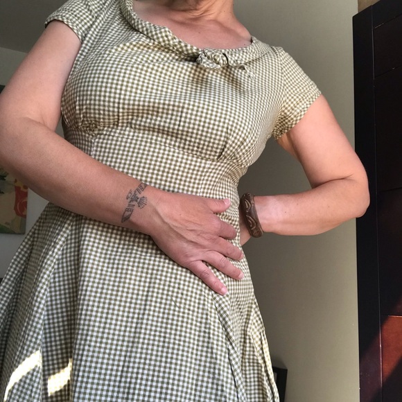 Vintage Summer Dress - Picture 2 of 14